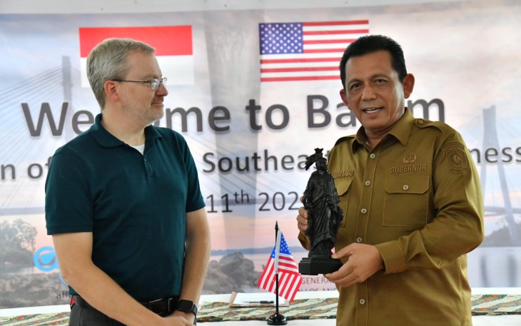 Gubernur H Ansar Ahmad saat Terima Kunjungan Delegasi WTC Utah