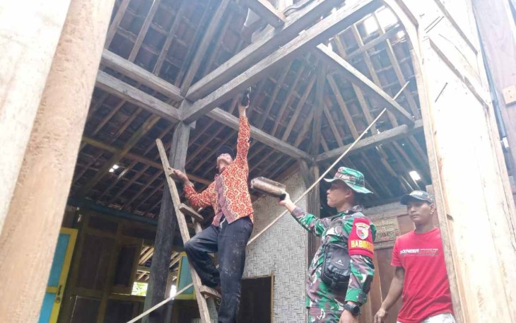 Bantu rehab rumah warga binaan 