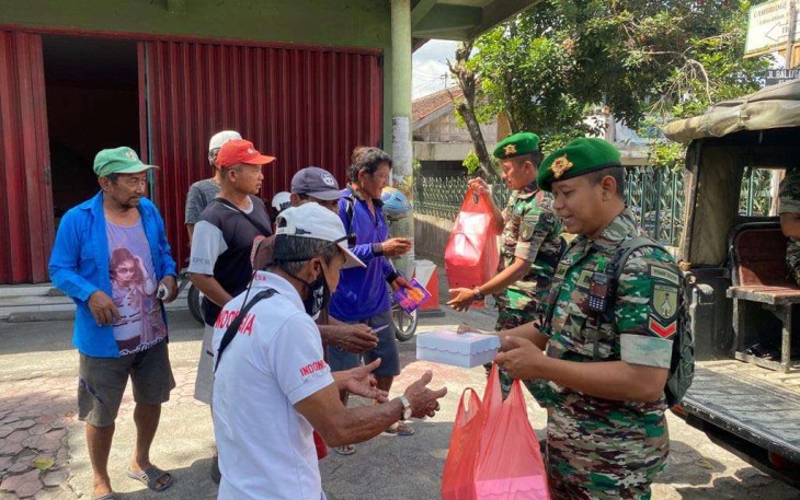 Nasi Kotak Jum'at Berkah Yonif 511/DY 
