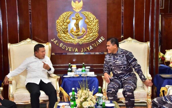 Kasal Laksamana TNI Muhammad Ali saat menerima kunjungan Wamenhan RI di Jakarta 