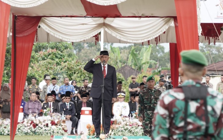 Gubernur Sumatra Barat Mahyeldi menjadi Inspektur Upacara memperingati Peristiwa Situjuah.