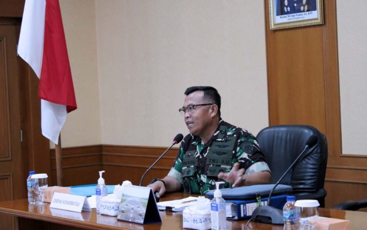 Direng Koharmatau Kolonel Tek Muhammad Zuhdizul saat memimpin rapat, Senin (16/1)