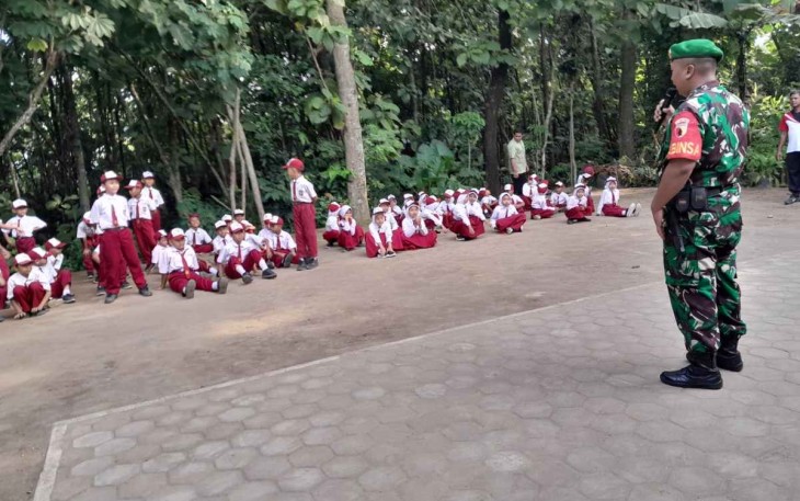 Materi Wasbang siswa sekolah dasar wilayah binaan 
