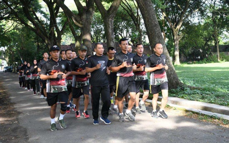 Lari jalanan prajurit Kodim Ponorogo 