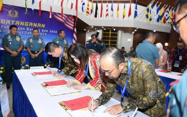 Penandatanganan Kontrak TNI AL dengan Mitra Dalam Negeri