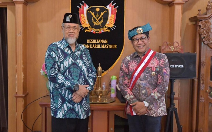Abdul Halim Iskandar Mendapat Gelar Dato Sri Adi Guna Krama dari Kesultanan Bintan Darul Masyhur di Tanjung Pinang, Kamis (2/2/2023)
