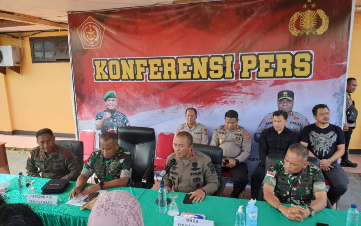 Danrem 172/PWY Brigjen TNI JO Sembiring saat konferensi pers 