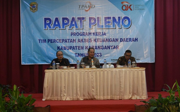 Pelaksanaan rapat pleno program kerja Tim Percepatan Akses Keuangan Daerah Kabupaten Karanganyar, di Hotel Taman Sari Karanganyar, Selasa (21/02) pagi.