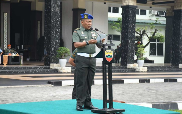 Kasdam I/BB Brigjen TNI Rifky Nawawi saat memberikan sambutan 