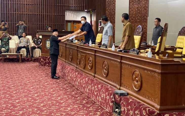 Paripurna DPRD Provinsi Penyampaian LKPJ Tahun 2022