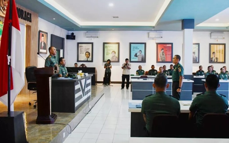 Danrem 081/DSJ saat Pimpin Sidang UKP
