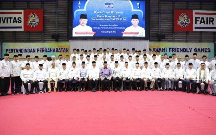 Foto bersama saat acara