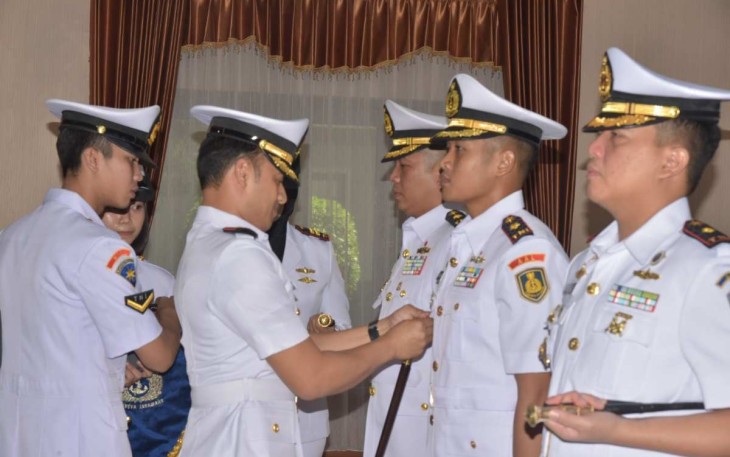 Sertijab Komandan Kapal Angkatan Laut 