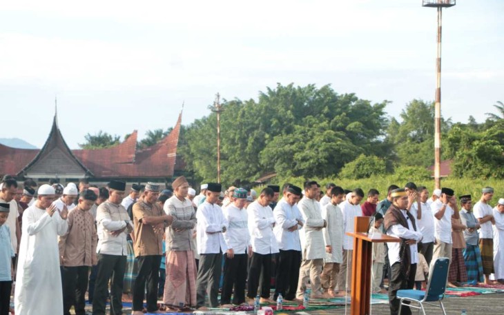 Shalat Ied di apron lanud Sutan Sjahrir, Sabtu (22/4)