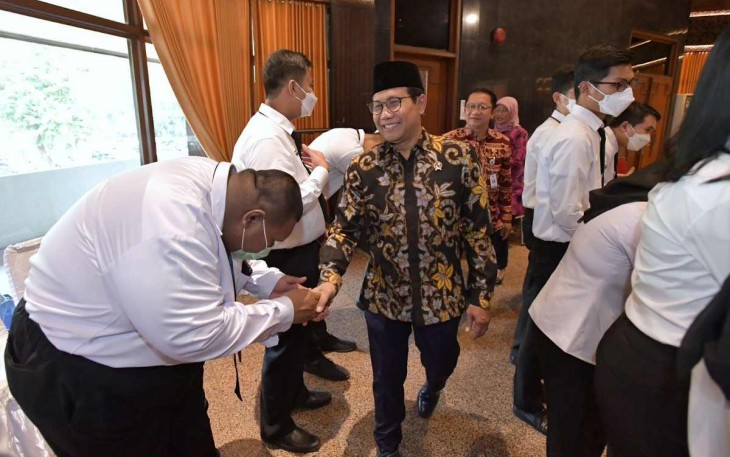 Gus Halim saat halal bihalal bersama ASN Kemendes PDTT