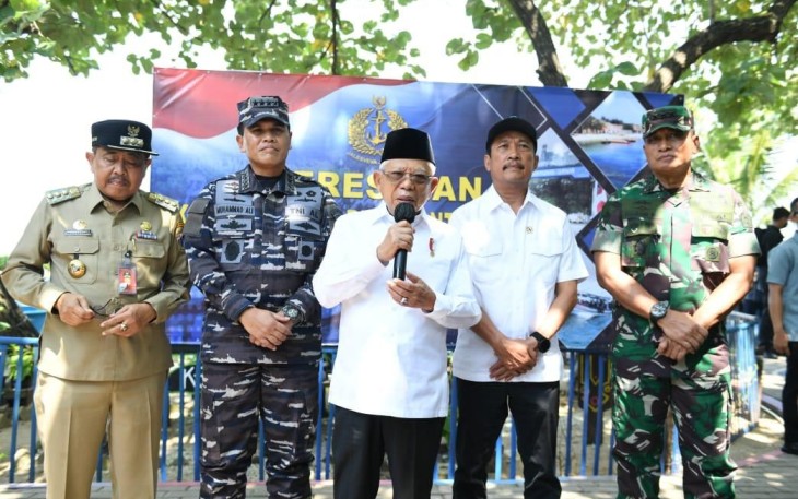 Wapres RI KH Ma'ruf Amin saat peresmian Kampung Bahari Nasional di Pulau Untung Kep Seribu, Senin (15/5)