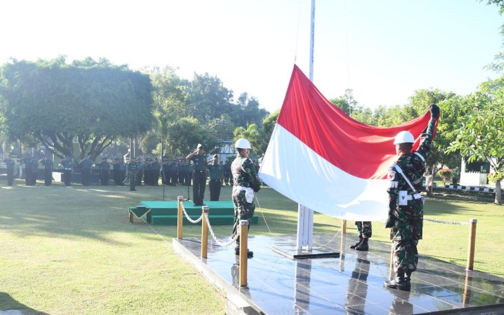 Upacara bendera 17-an Kodim 0802/Pacitan 