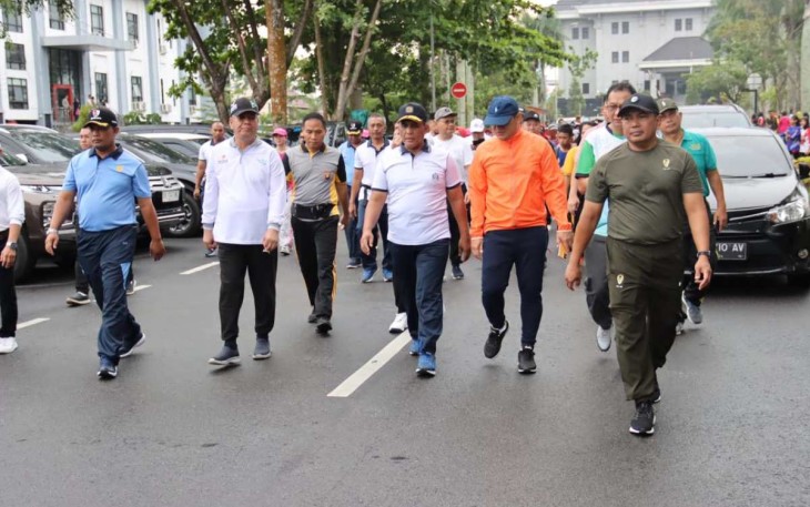 Gerakan Masyarakat Kalbar Bugar 