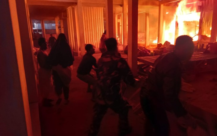 Atasi kebakaran di pasar tradisional wilayah desa binaan 