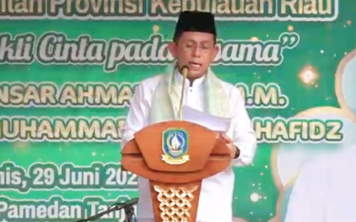 Gubernur Ansar Jadi Khatib Salat Idul Adha 1444 Hijriah 