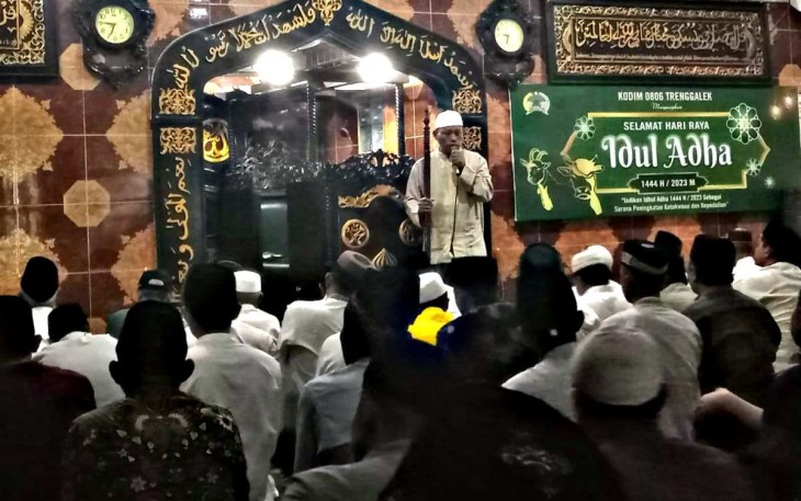 Sholat idul Adha di Kodim 0806/Trenggalek 