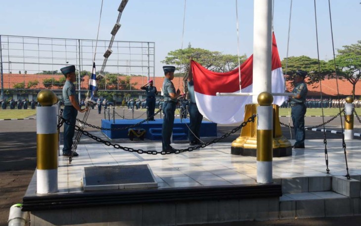 Upacara Bendera 17-an Prajurit Kodiklatal, Senin (17/7)