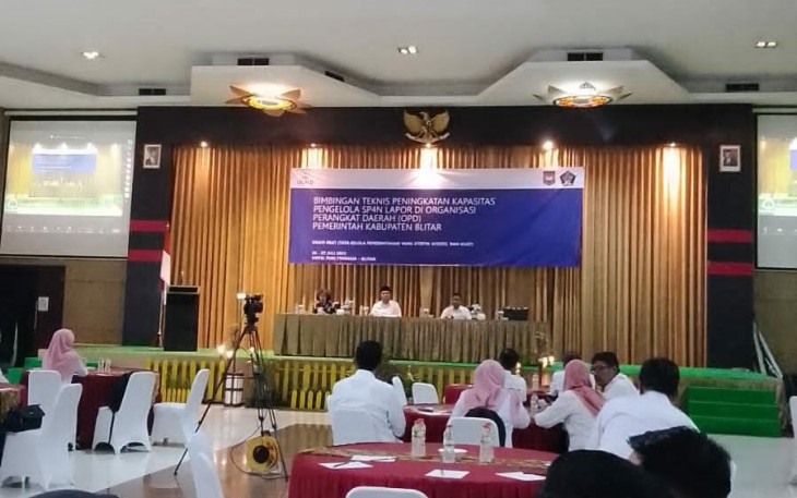Situasi Bimtek Peningkatan Kapasitas Pelaksana Aplikasi SP4N-LAPOR di Kabupaten Blitar