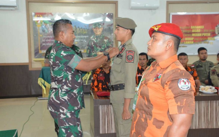 Danrem 023/KS Kolonel Inf Lukman Hakim saat menutup Kader Warga Terlatih, Rabu (30/8)