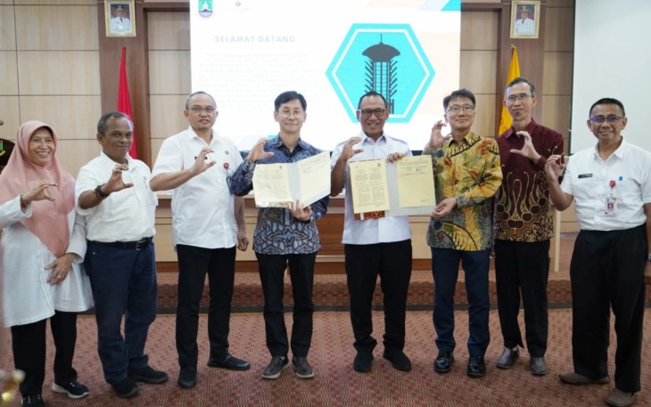 Wali Kota Helldy Agustian saat MoU Pemkot Cilegon dengan PT Lotte Chemical Indonesia di Cilegon, Rabu (30/8)