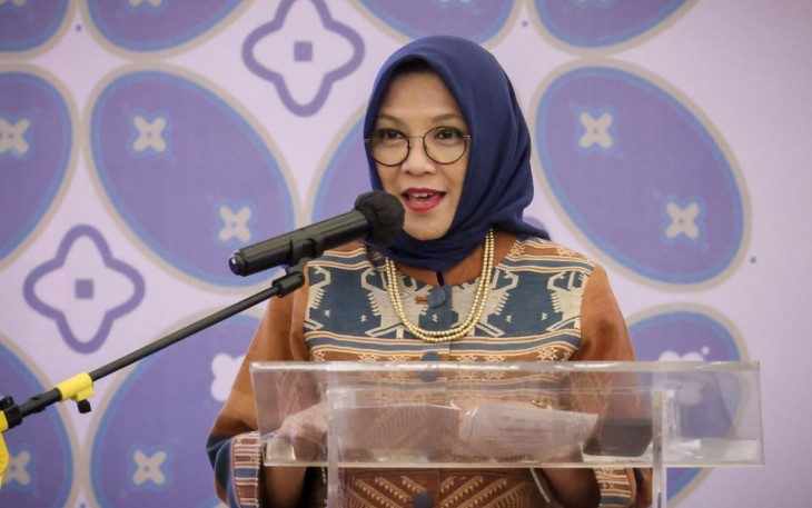 Deputi bidang Kewirausahaan Siti Azizah 