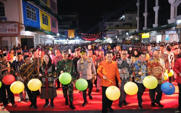 Hadiri Kepri Lantern Dream Parade 2023, Gubernur Ansar Tekankan Pentingnya Toleransi 