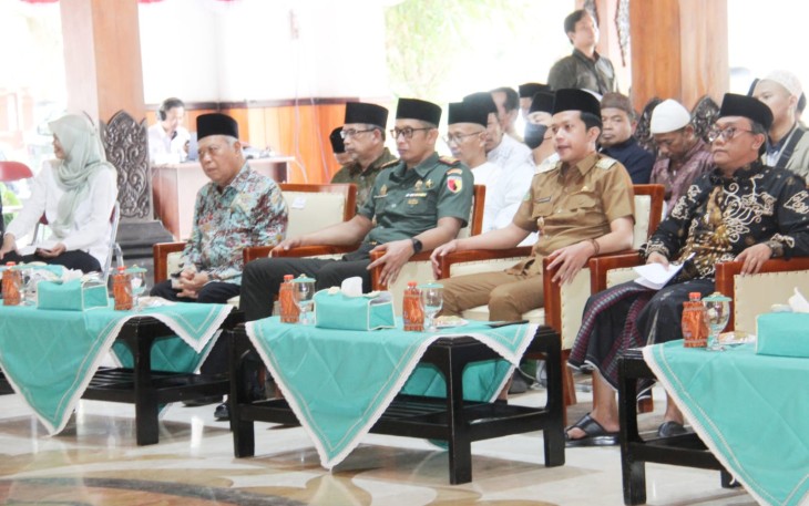 Dandim 0806/Trenggalek dan Forkopimda Lakukan Silaturahmi Dengan Ulama dan Umara di Pendapa Manggala Praja Nugraha 