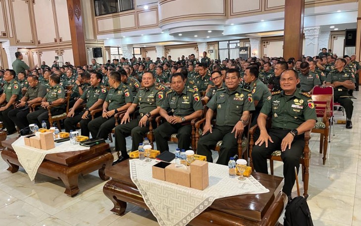 Sosialisasi Netralitas TNI AD Di Gedung Balai Prajurit Kodam V Brawijaya, Rabu (18/10)