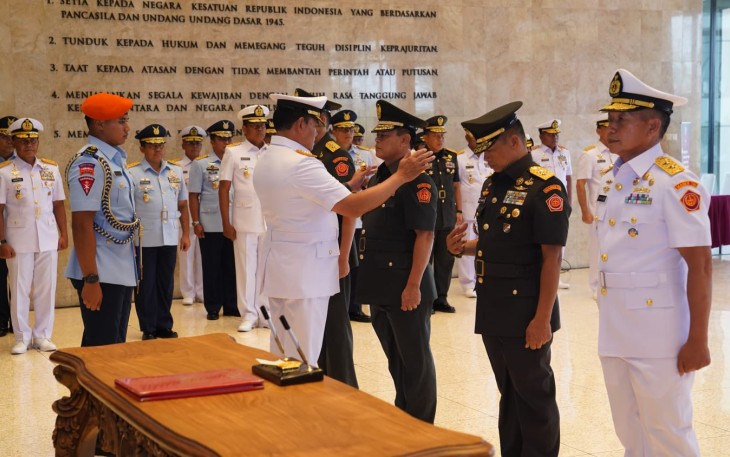 Panglima TNI saat Pimpin Serah Terima Dua Jabatan Strategis TNI