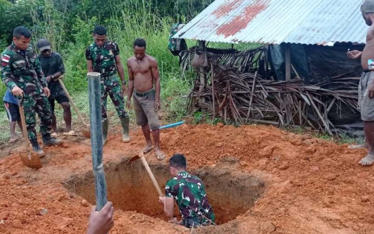 Bantu gali kubur di perbatasan 