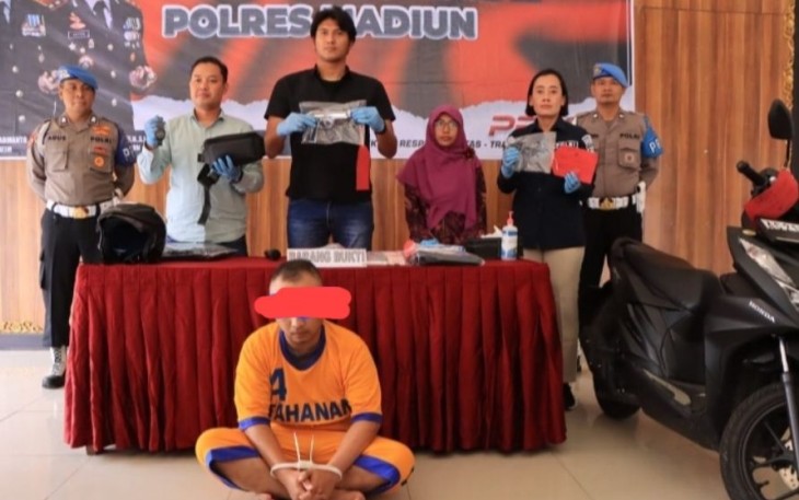 Polres Madiun saat pers release perampokan minimarket 