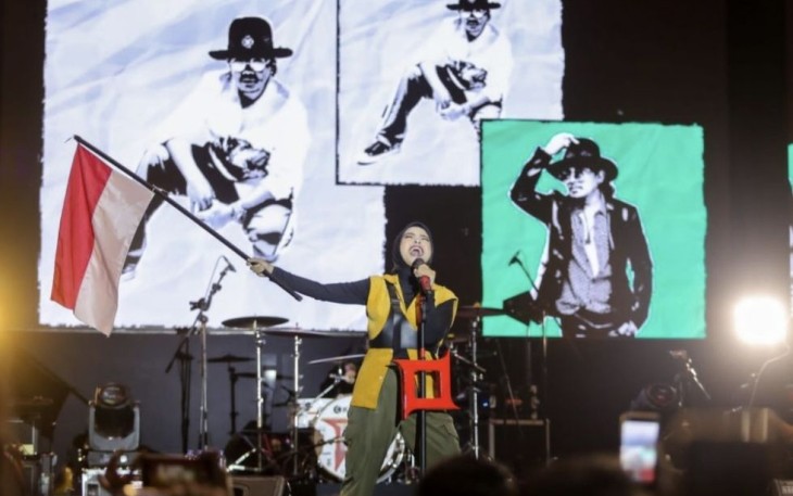 Tantri Syalindri vokalis band Kotak membius pengunjung Jateng Fair 2023