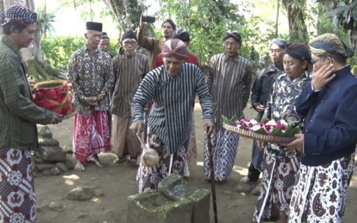 Tradisi Ruwat Pepunden Kiai Joko Nolo 