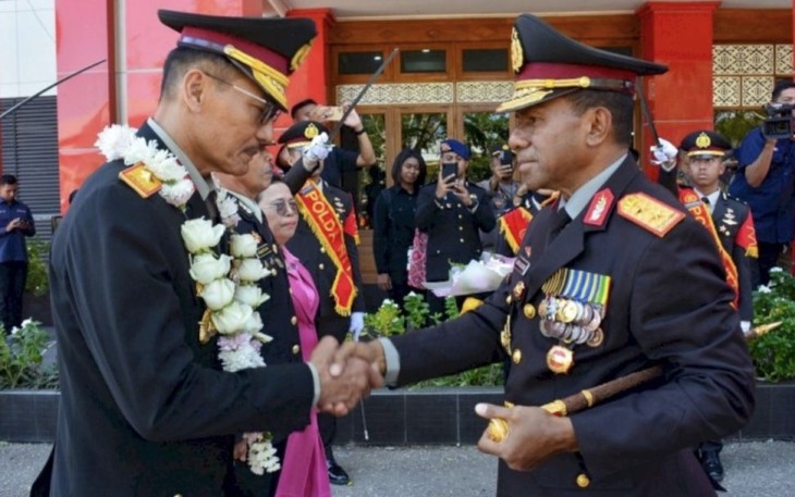Brigjen Pol Drs. Heri Sulistianto saat dilepas Kapolda NTT, Kamis (31/8) 