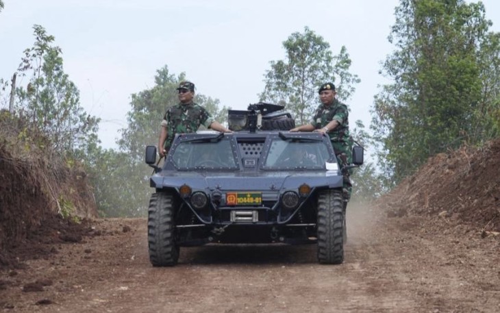Pangkostrad Letjen TNI Maruli Simanjuntak meninjau dan meresmikan lokasi latihan Brigif MK 14 Mandala Yudha, di Kab. Lebak, Banten, Selasa (19/9)