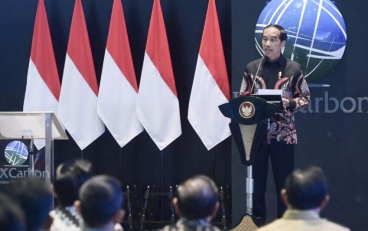 Presiden Joko Widodo saat peluncuran bursa karbon Indonesia di Bursa Efek Indonesia, Jakarta, Selasa (26/9)