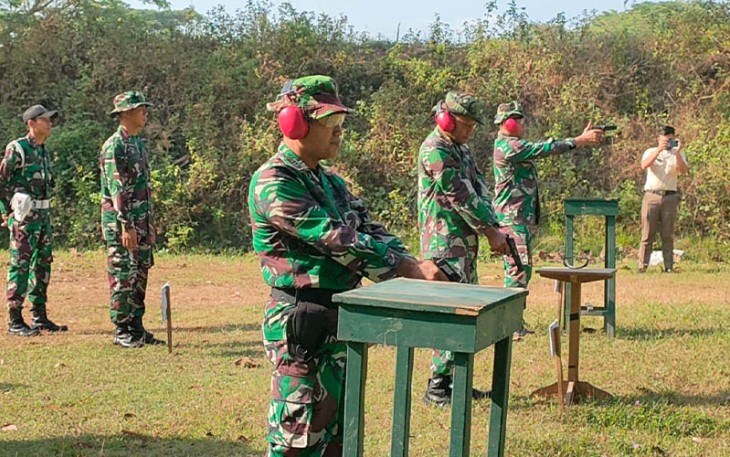 Pelaksanaan Menembak Pistol Triwulan III 2023