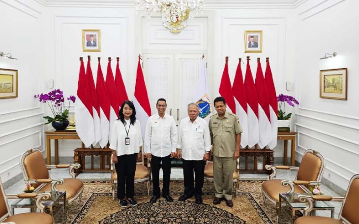 Menteri PUPR Basuki Hadimuljono saat menerima undangan Rakor bersama Pejabat (Pj) Gubernur DKI Jakarta Heru Budi Hartono di Kantor  Balai Kota Jakarta, Selasa (11/4/2023).