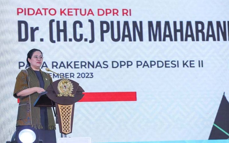 Puan Maharani pada saat Hadiri Rakernas PAPDESI Bareng Ganjar
