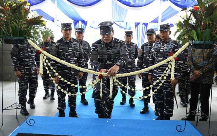 Peresmian Renovasi Gedung Markas Komando (Mako) Pusat Polisi Militer Angkatan Laut (Puspomal) oleh Kepala Staf Angkatan Laut (Kasal) Laksamana TNI Dr. Muhammad Ali, S.E., M.M., M.Tr.Opsla didampingi Danpuspomal Laksamana Muda TNI Samista, S.H. Bertempat di Mako Puspomal, Sunter, Kelapa Gading, Jakarta Utara, Jumat (08/12).