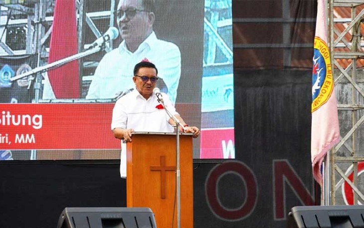 Wali Kota Bitung Maurits Mantiri saat memberikan sambutan pada kegiatan acara Petra UMKM Expo 2023