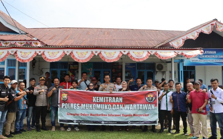 Tingkatkan Kemitraan, Kapolres Mukomuko Gelar Pertemuan dengan Wartawan