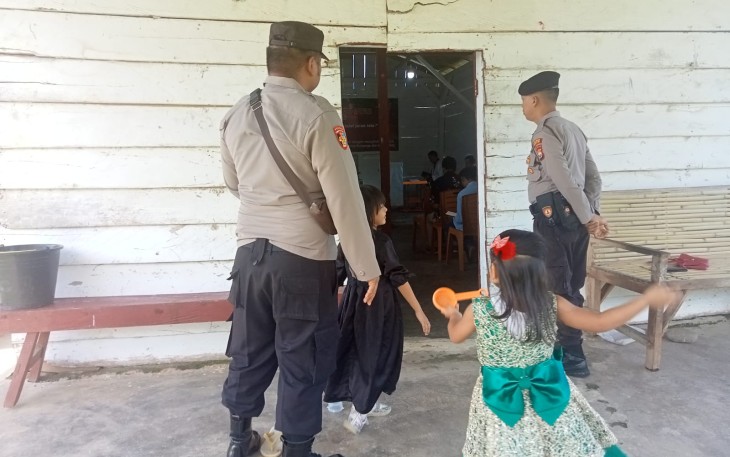 Polsek Kaur Selatan Laksanakan Pengamanan Ibadah Mingguan Umat Kristiani