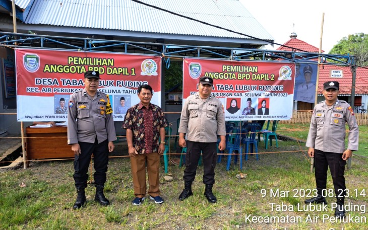 Polsek Sukaraja Saat Pengamanan Pemilihan Anggota BPD