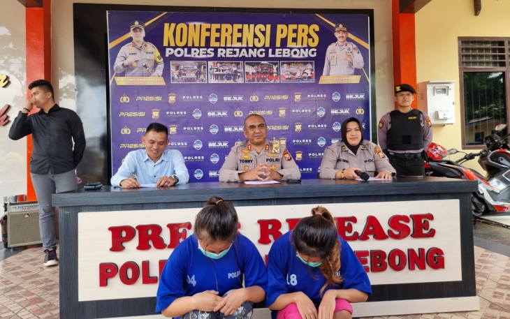 Dua remaja putri diamankan polisi